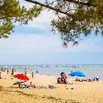 Maison Au Calme Avec Piscine * أنديرنو لي بان